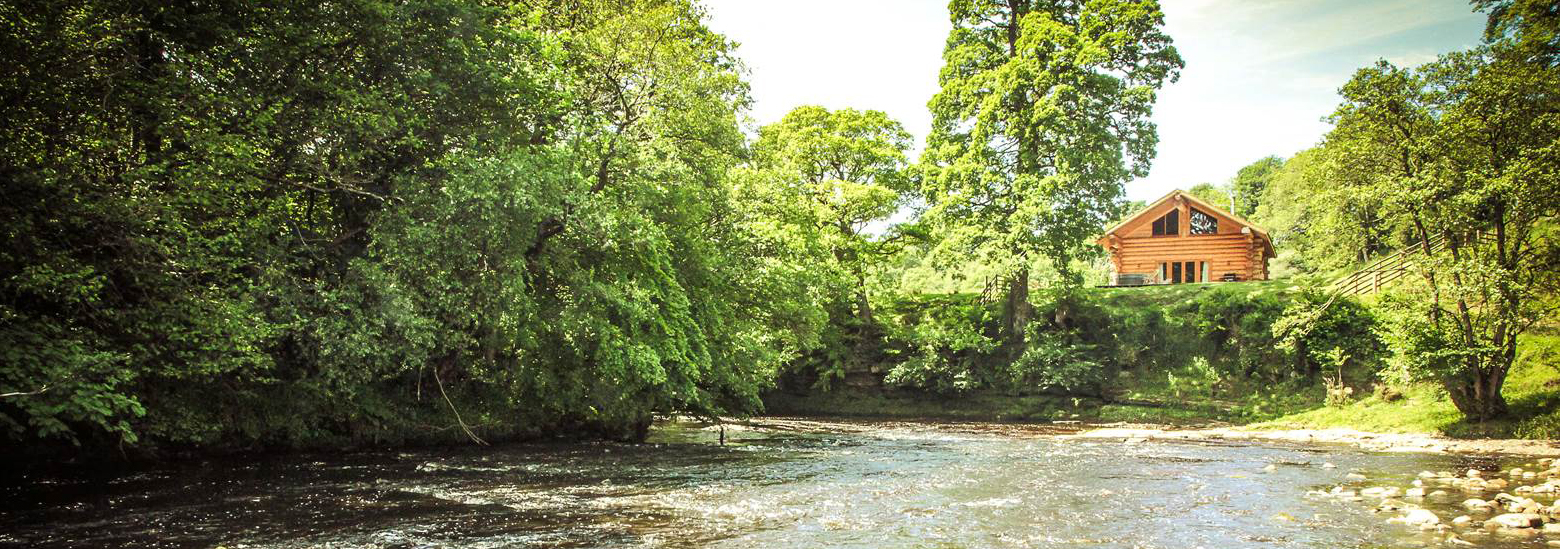 Hidden River Cabins - riverside setting